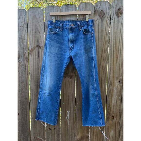 Vintage Wrangler Cropped Raw Edge Hem Straight Leg Jeans - Picture 2 of 11